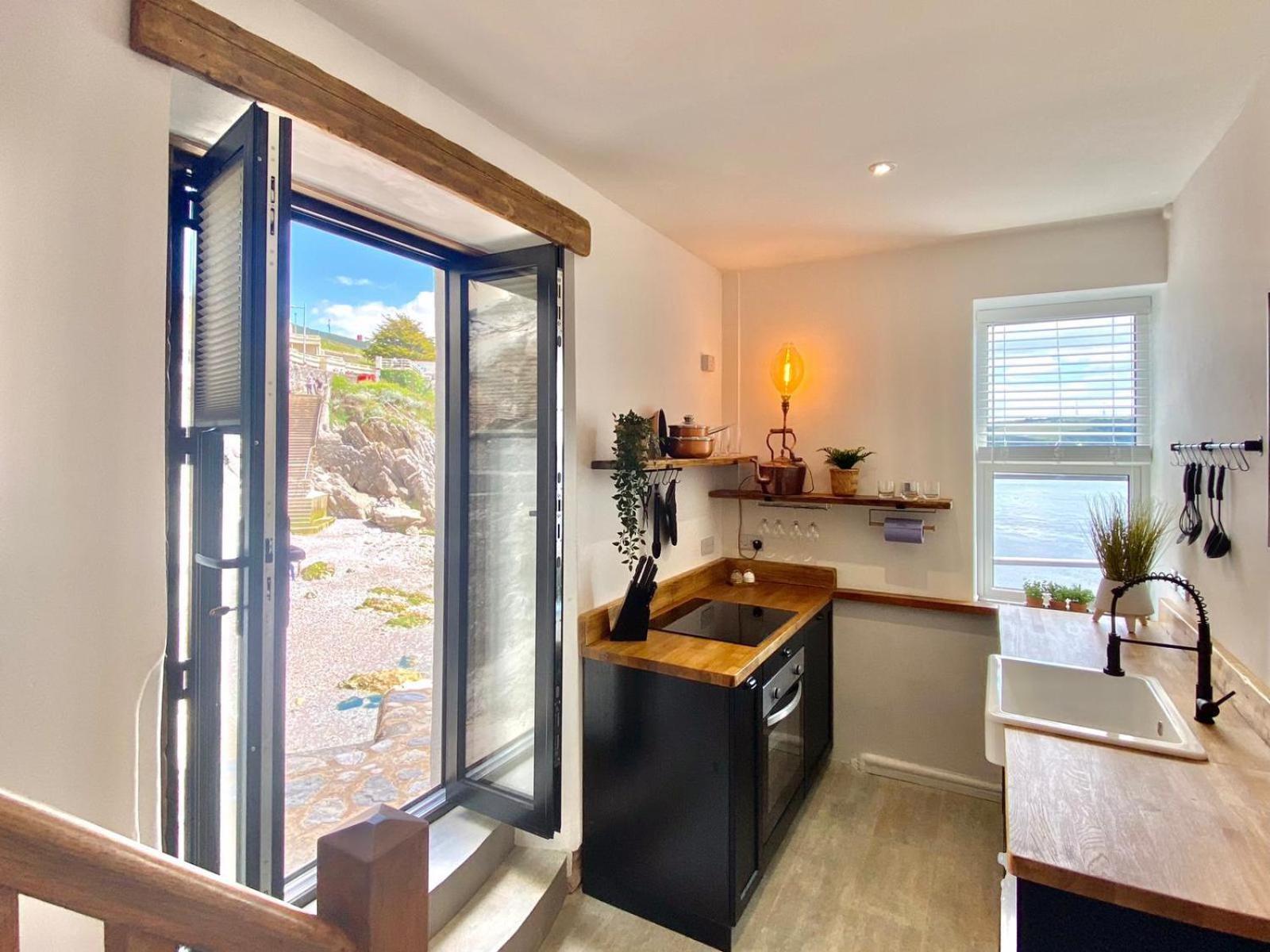 פלימות' Rock Cottage מראה חיצוני תמונה